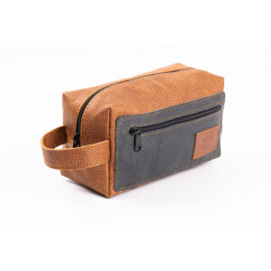 Agulhas Butterscotch Dopp Kit